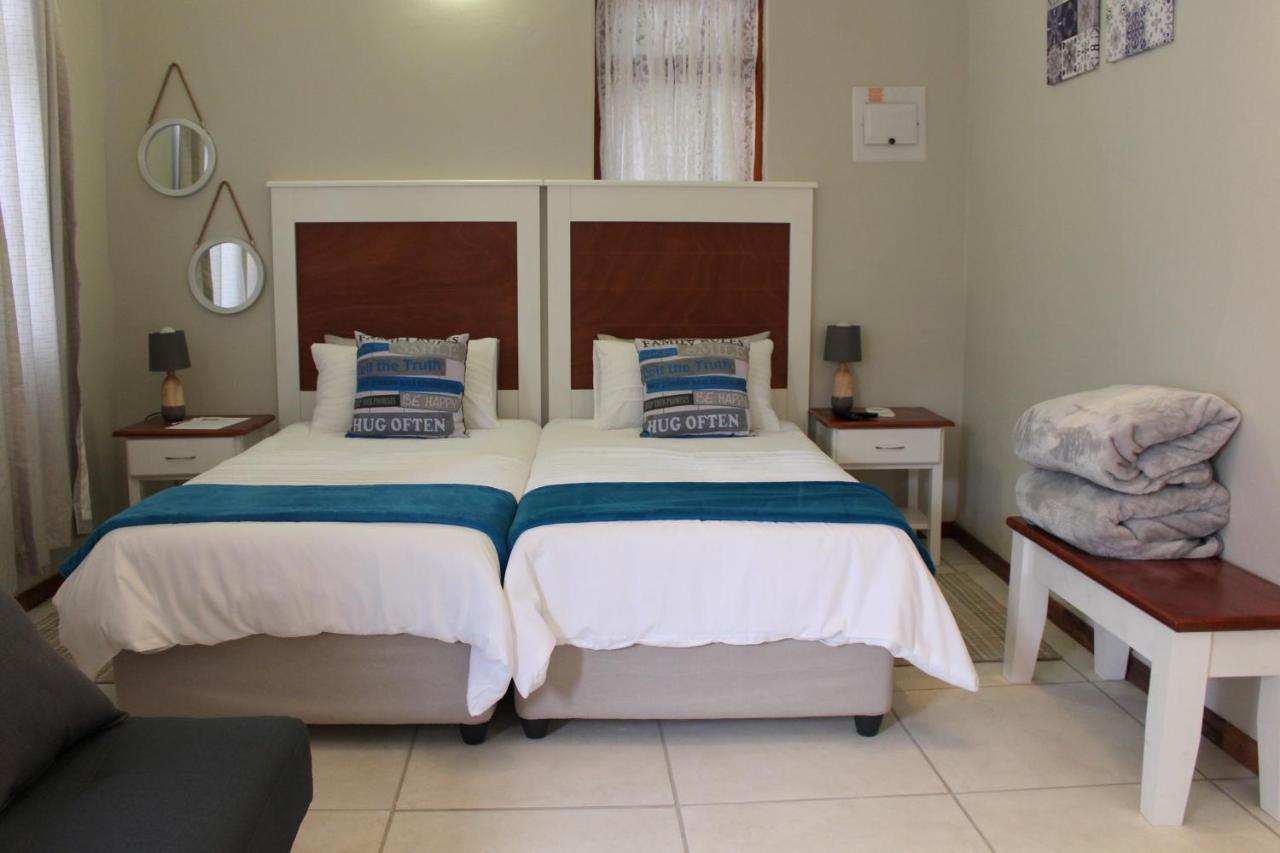 מלון Lüderitz Tranquility Self Catering מראה חיצוני תמונה