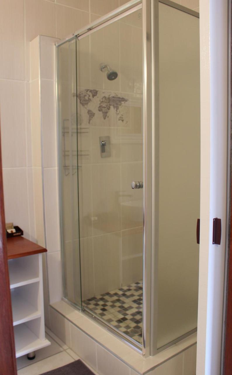 מלון Lüderitz Tranquility Self Catering מראה חיצוני תמונה